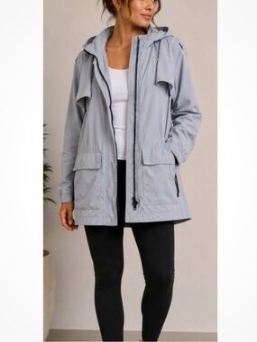 BIMBA Y LOLA Women's Hooded  Nylon Parka Jacket Size xs Lightweight cream color